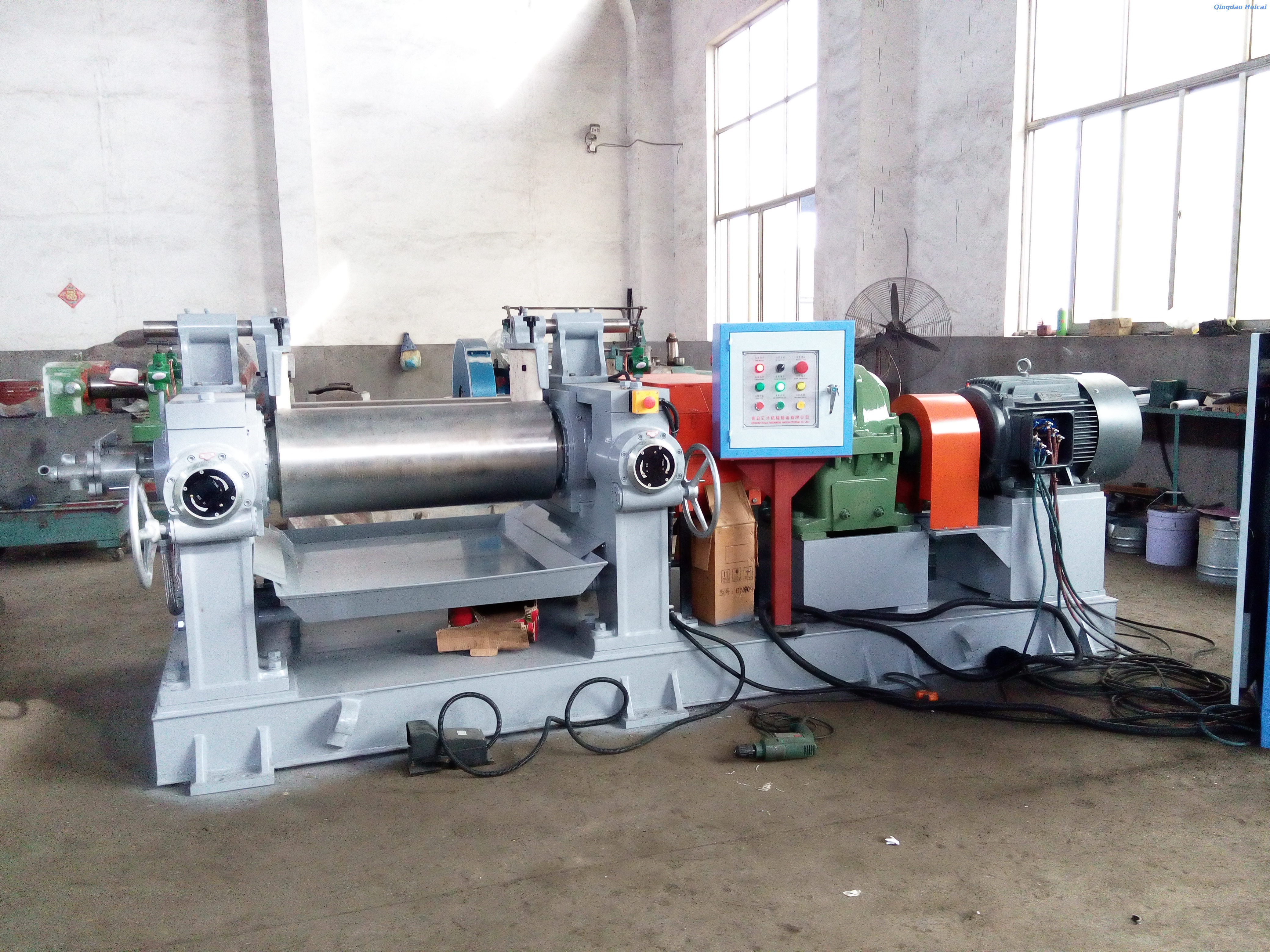 Two Roll Electric Rubber Mixing Mill with Optional Blender