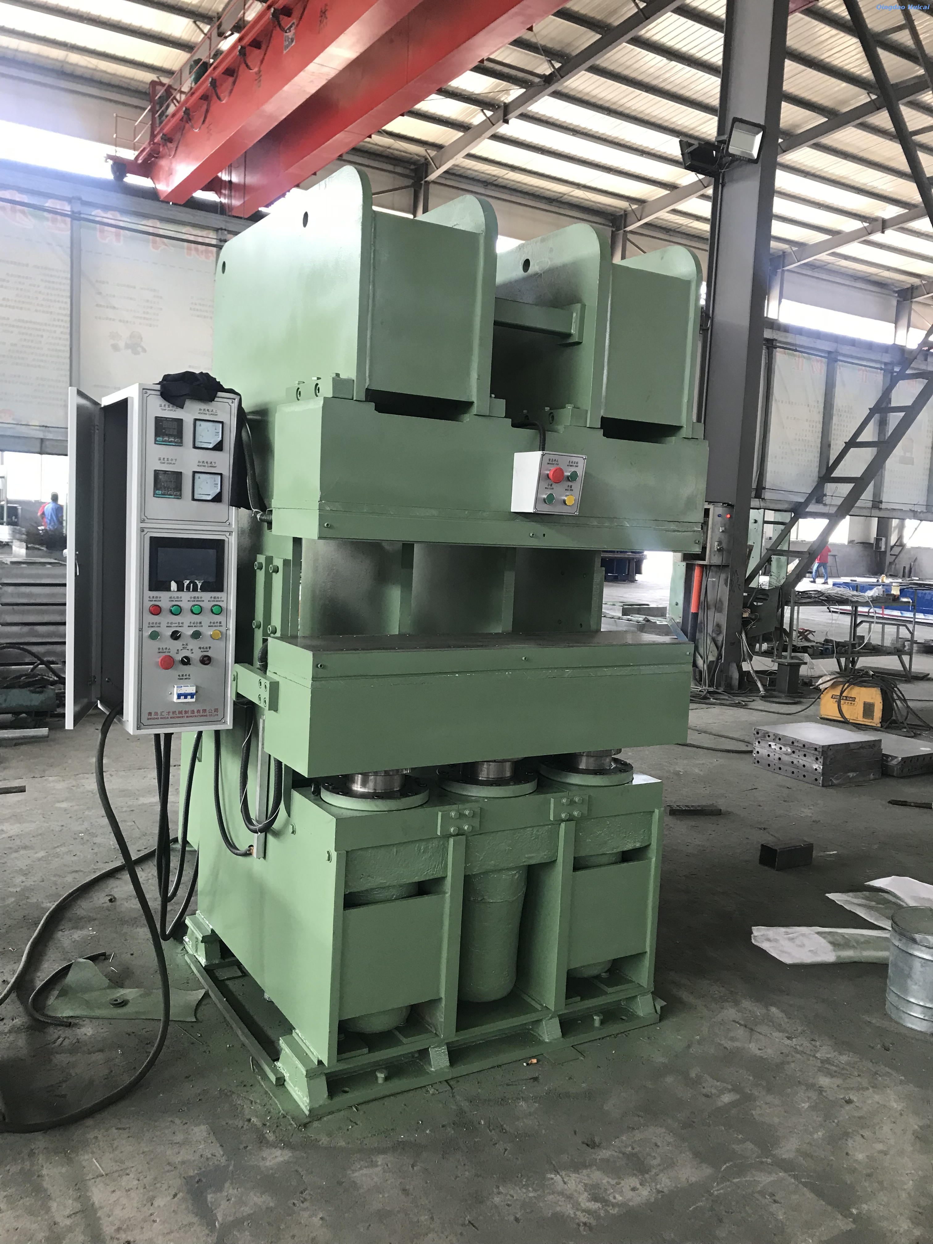 Jaw Hydraulic Rubber Vulcanizing Press for Rubber Product